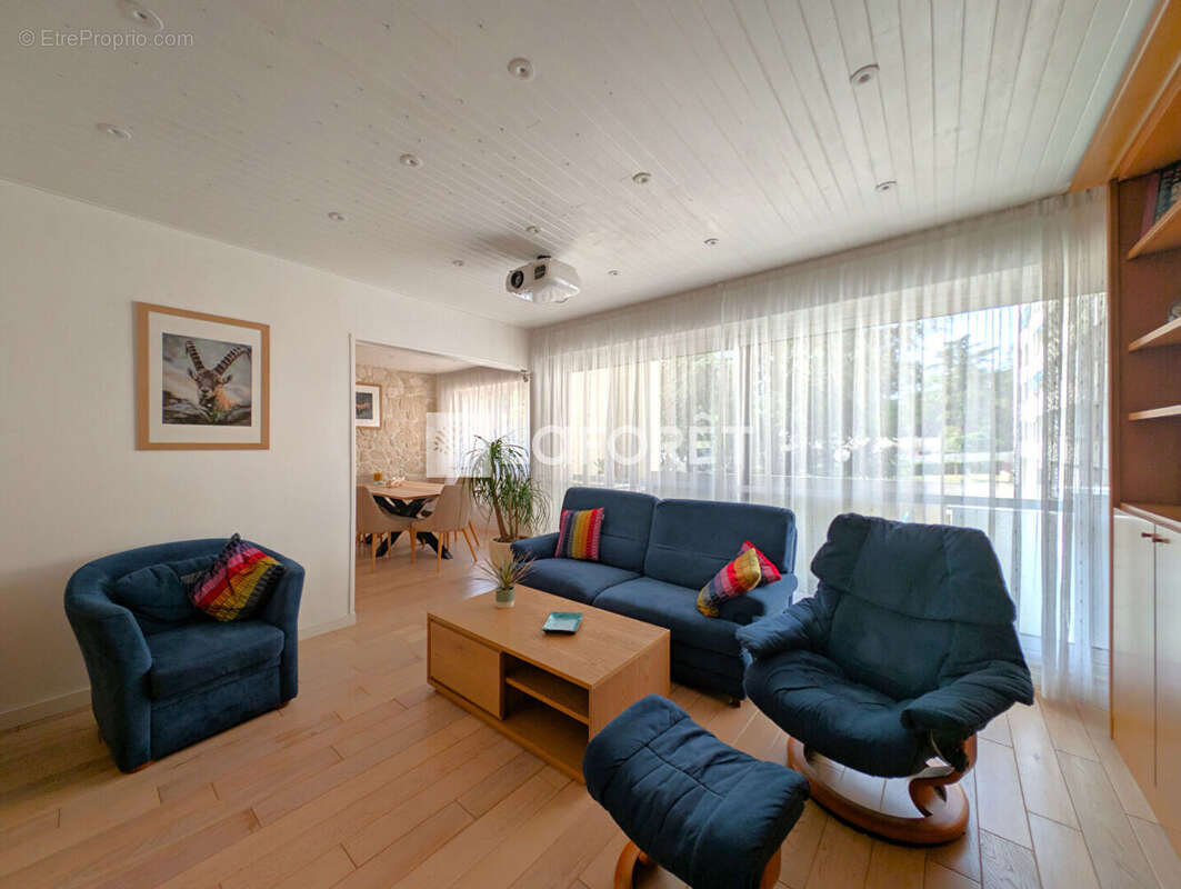 Appartement à LE PECQ