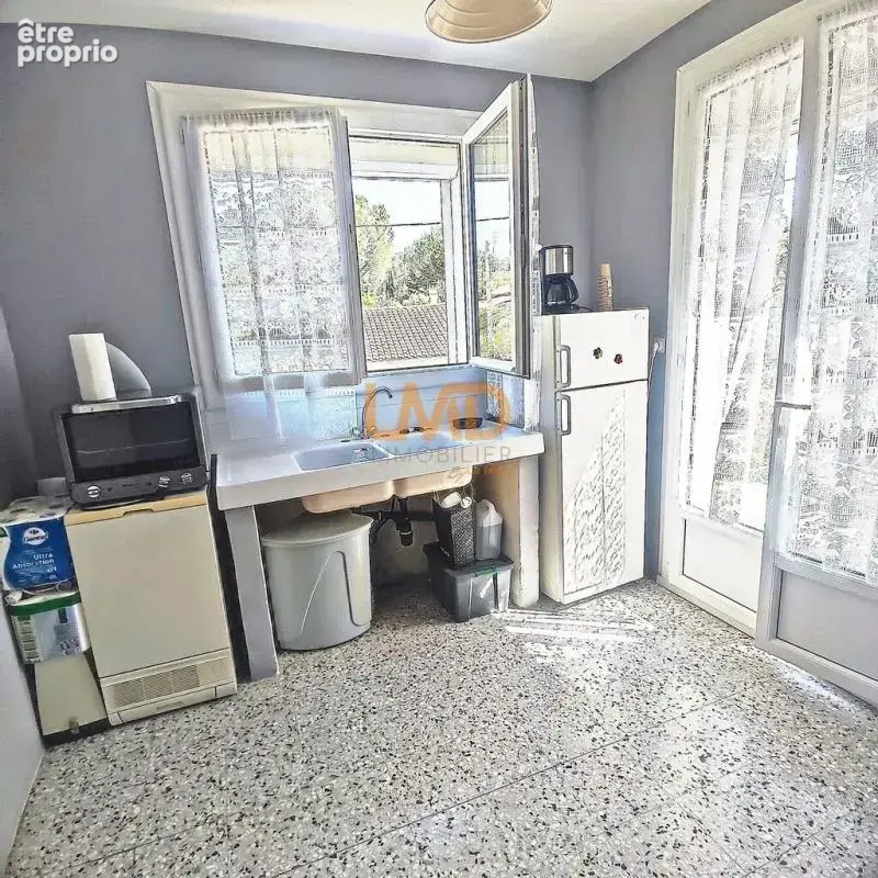 Maison 105 m2 - 3 Chambres - Garage 75 M2 - Terrain 1070 M2 - photo 4