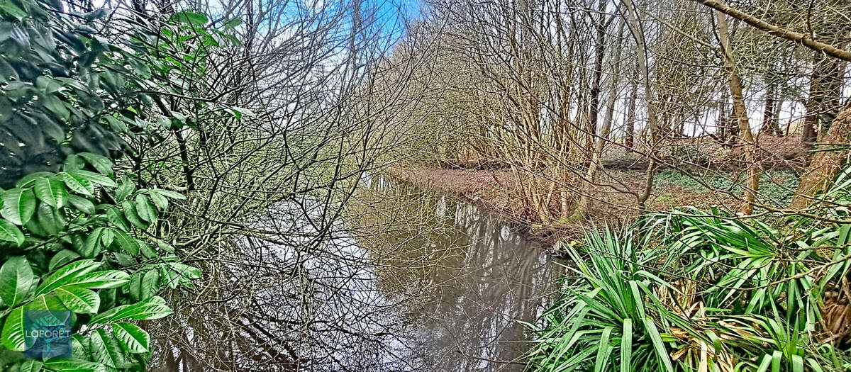 Terrain à LA PELLERINE