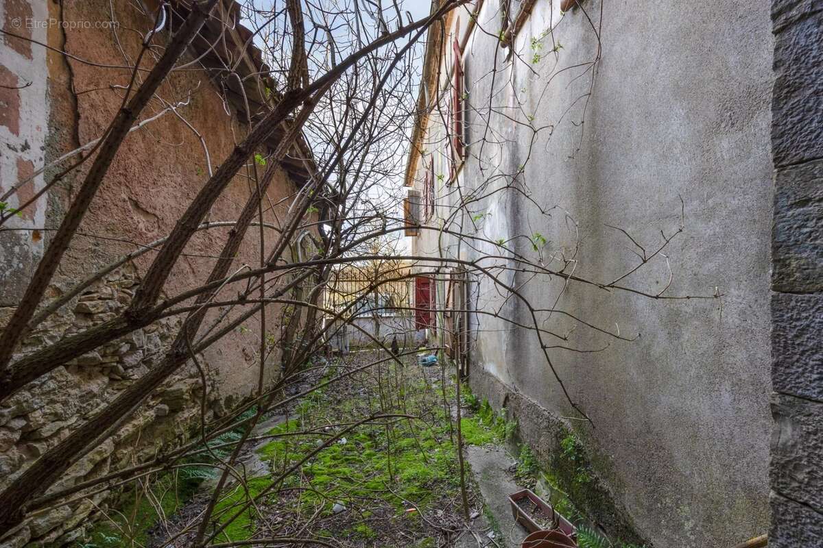 Appartement à PUYCELCI