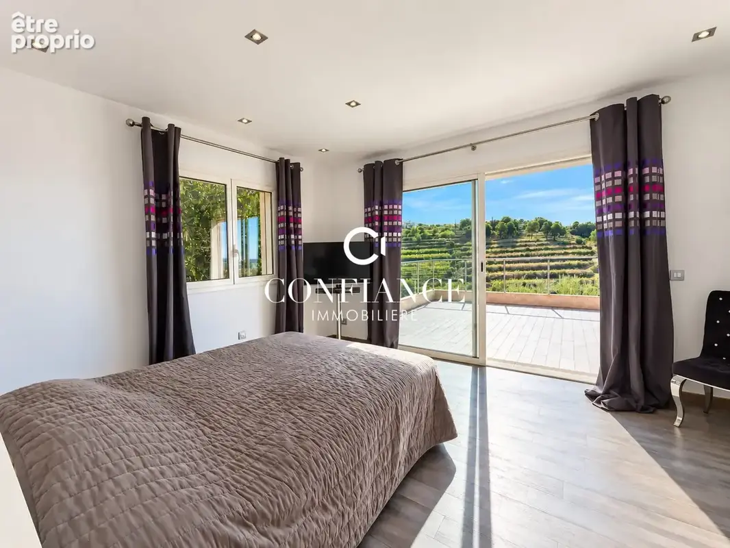 Maison 4 pièces 146 m² à vendre à Nice (06200) - photo 8