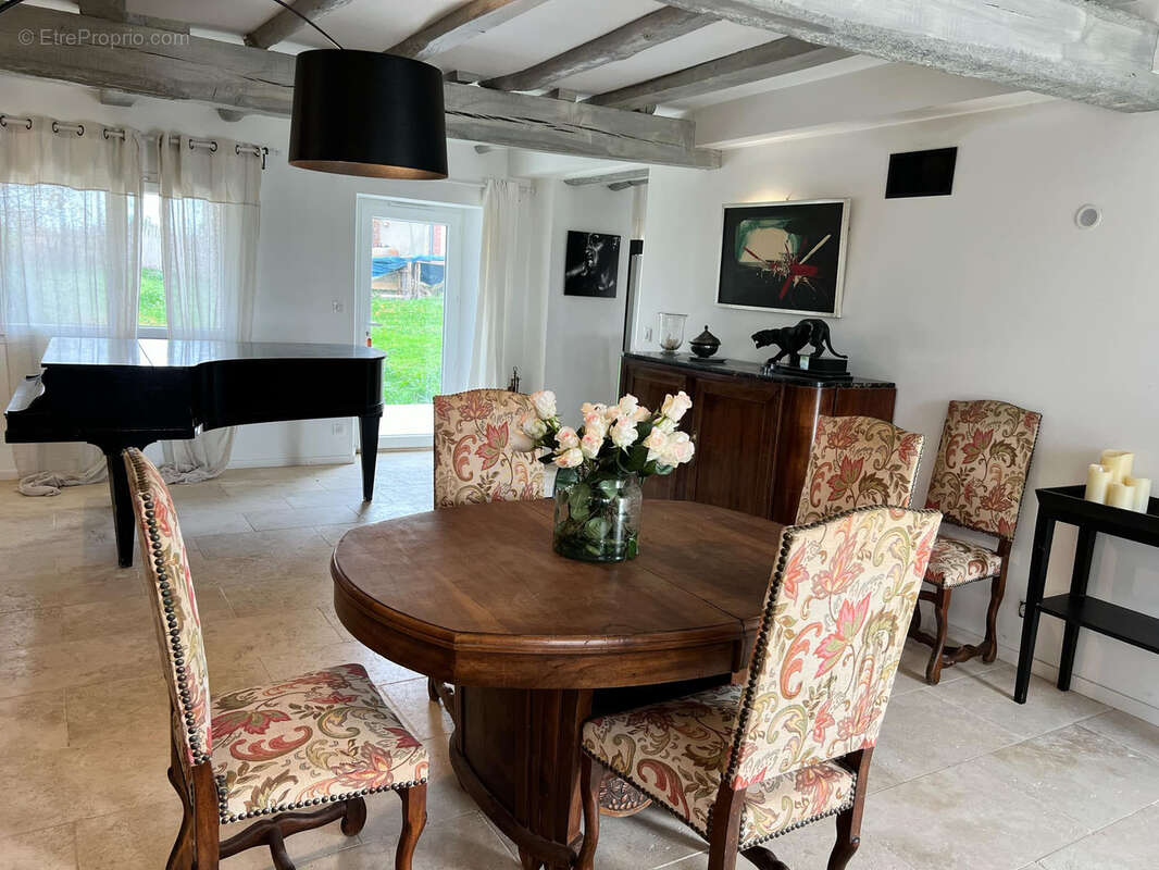 Maison à CHAMBEUGLE