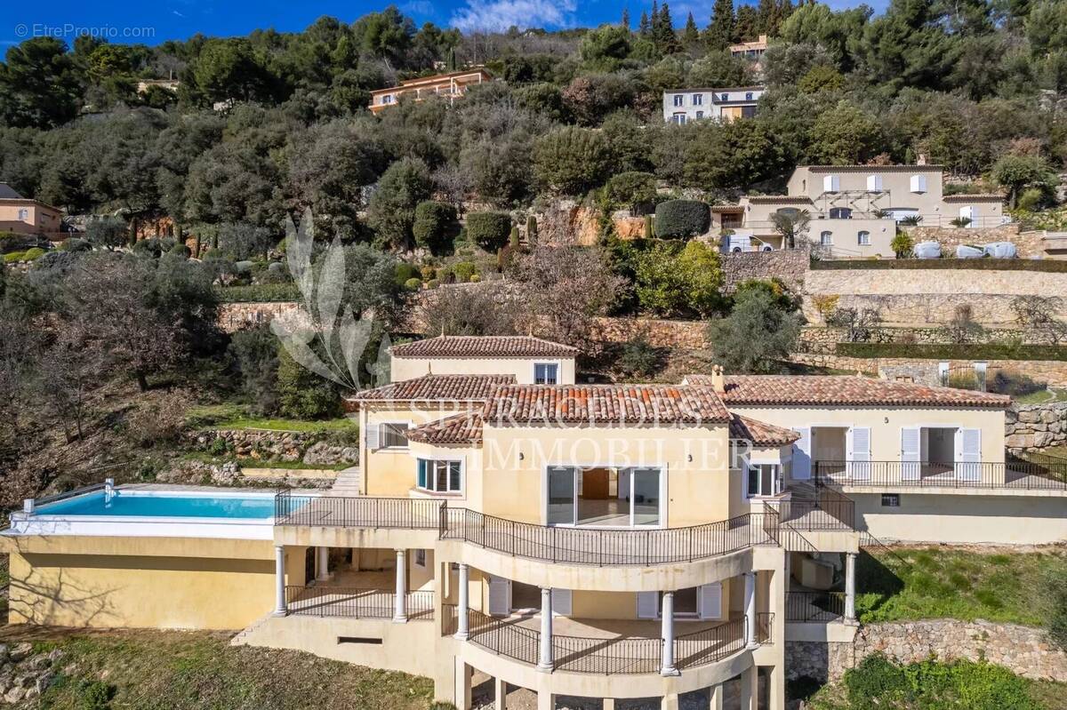 Maison à SPERACEDES