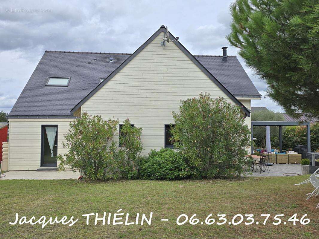 Maison à LONGUE-JUMELLES