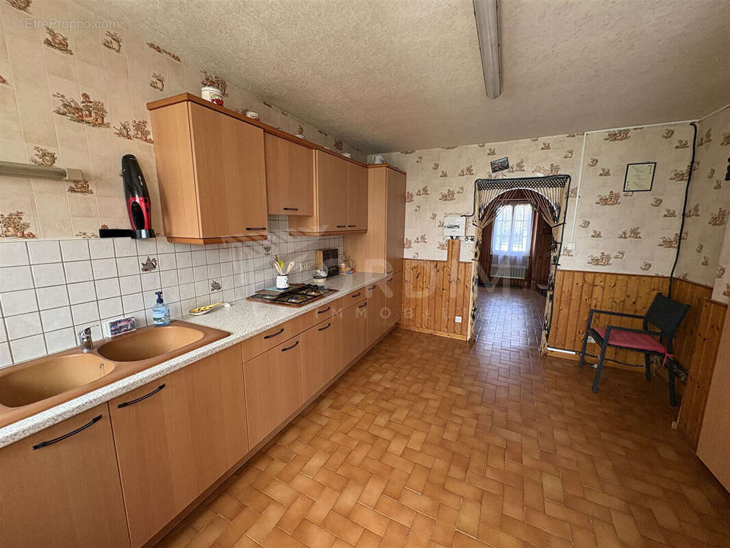 Maison Lucy Sur Cure - photo 3