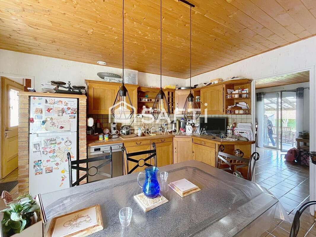 Maison 167 m² à Saint-Agnan  - photo 8