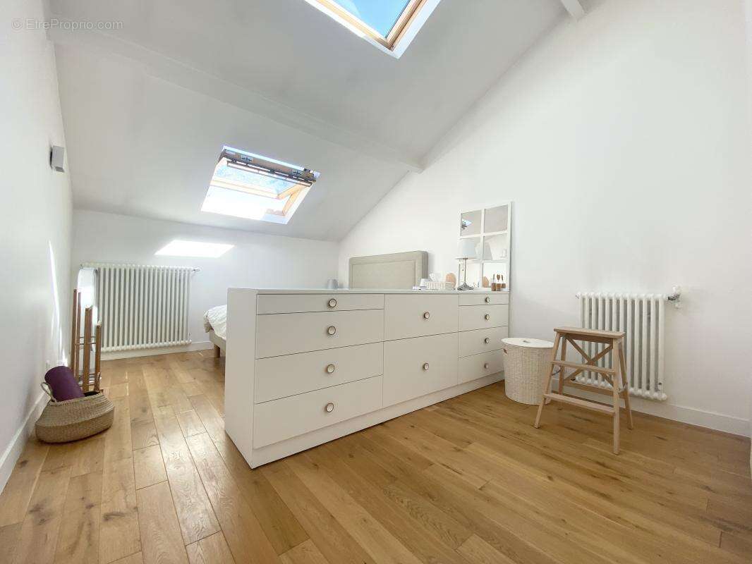 Maison à MAISONS-ALFORT