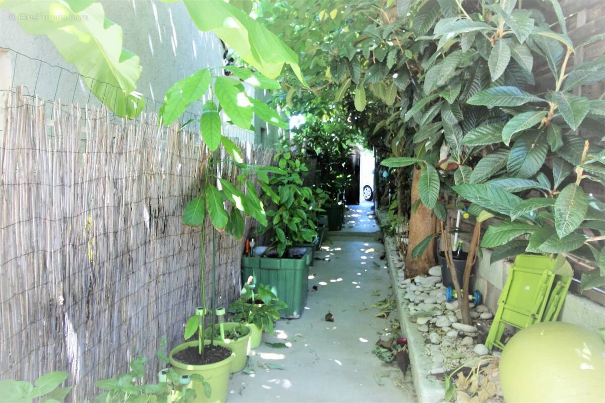 Appartement à MARSEILLE-11E