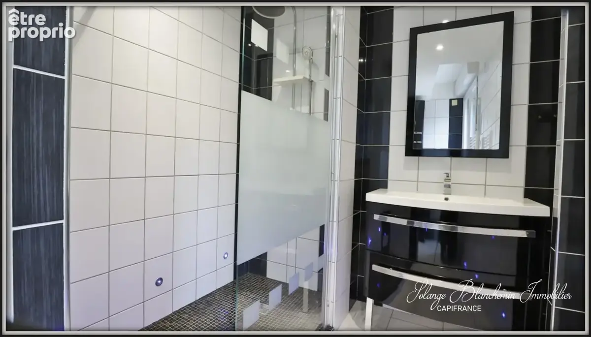 175 m² rénovés – 6 chambres – séjour 62 m² – garage 83 m² : une vraie maison familiale au cœur de Nissan-lez-Enserune - photo 12