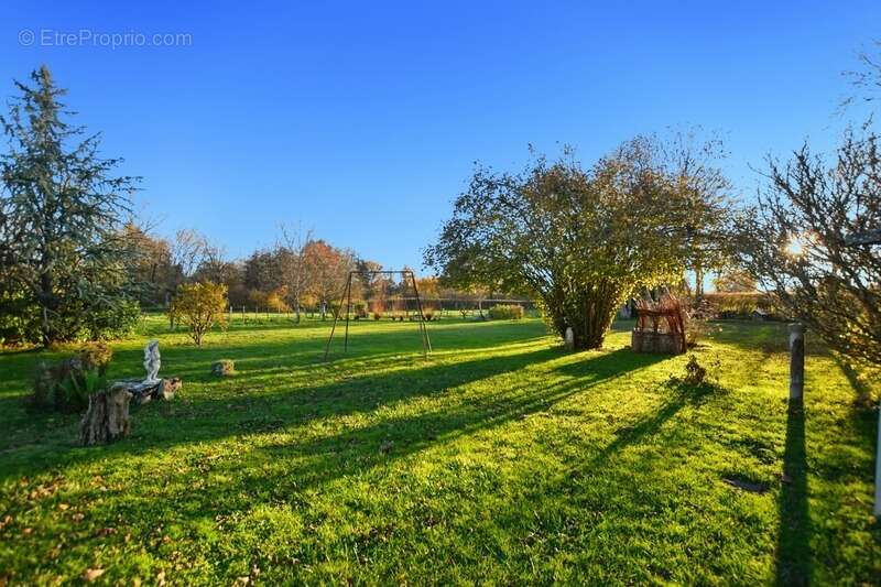Maison à SAINT-EMILAND