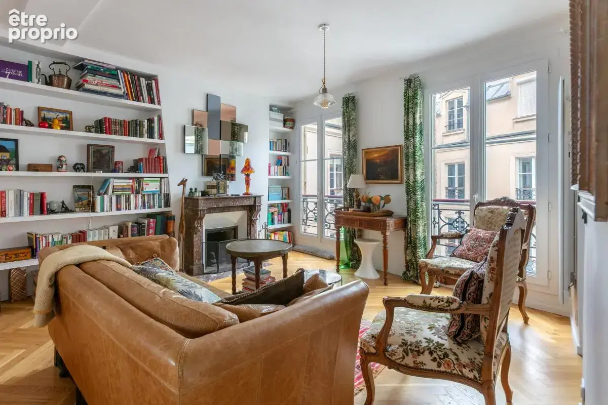 Appartement à PARIS-17E