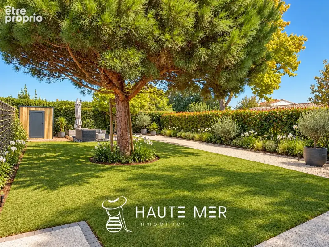CASSIS — Une parenthèse contemporaine au cœur de la ville - photo 13