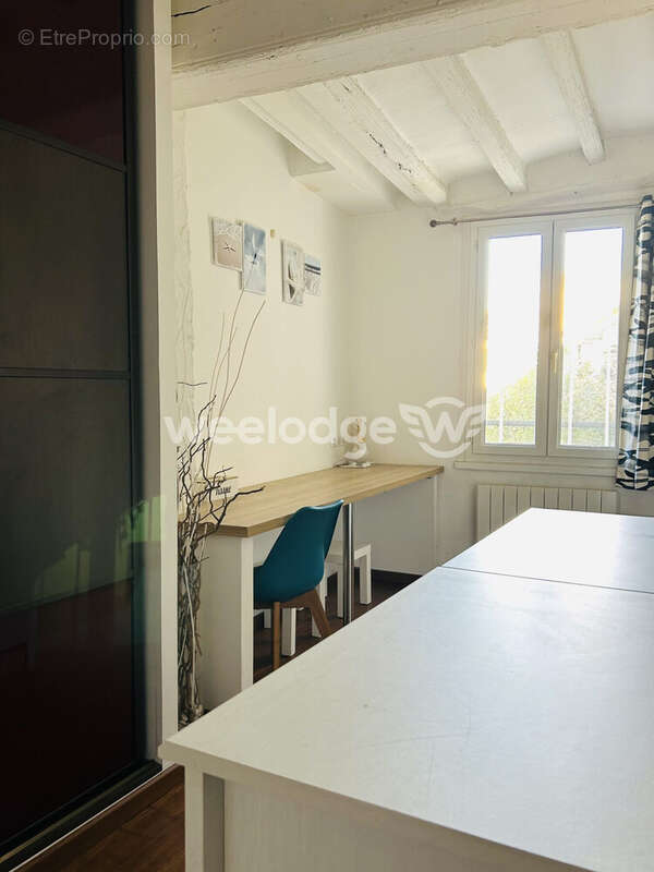 Appartement à L'ISLE-SUR-LA-SORGUE