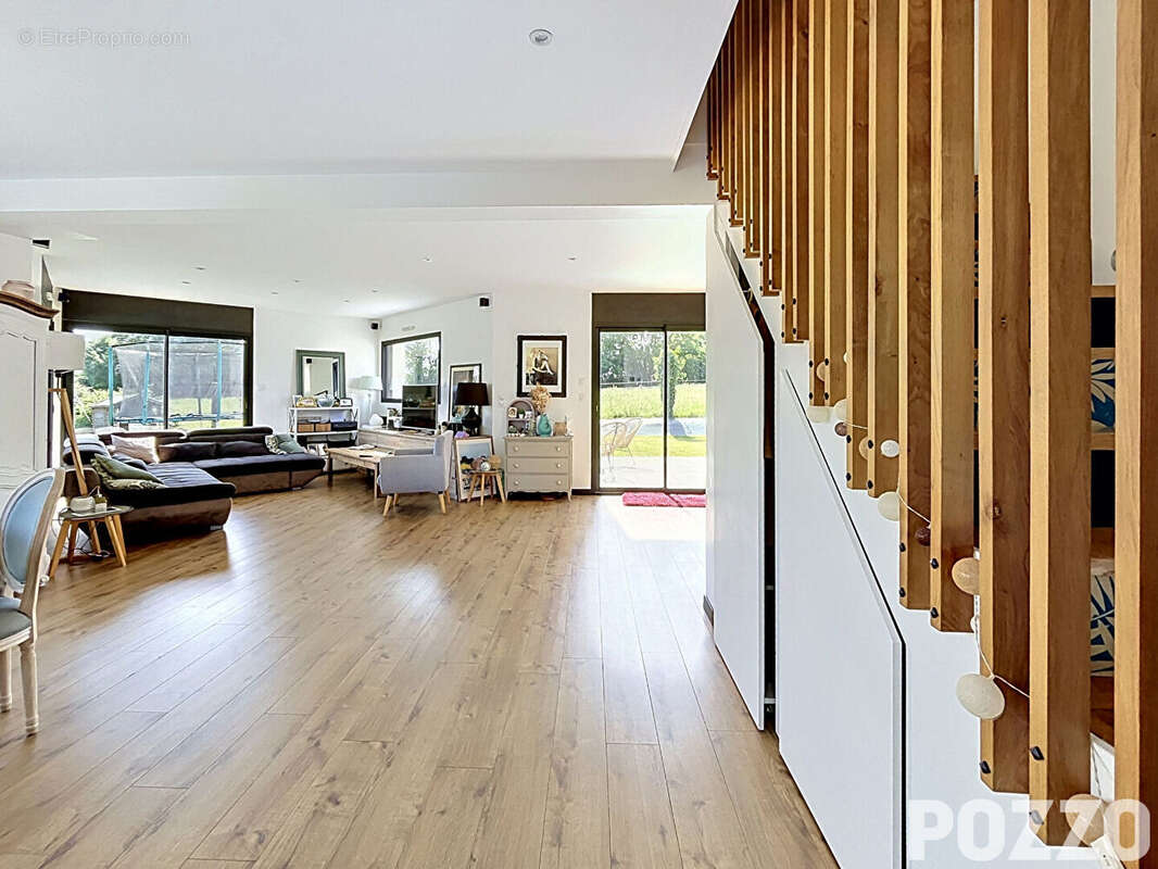 A VENDRE à Vains - Maison 130m² - Vie de Plain Pied - photo 6