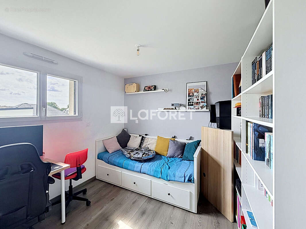 Maison de plain-pied centre Saint Georges Des Groseillers 130 m2 - photo 15