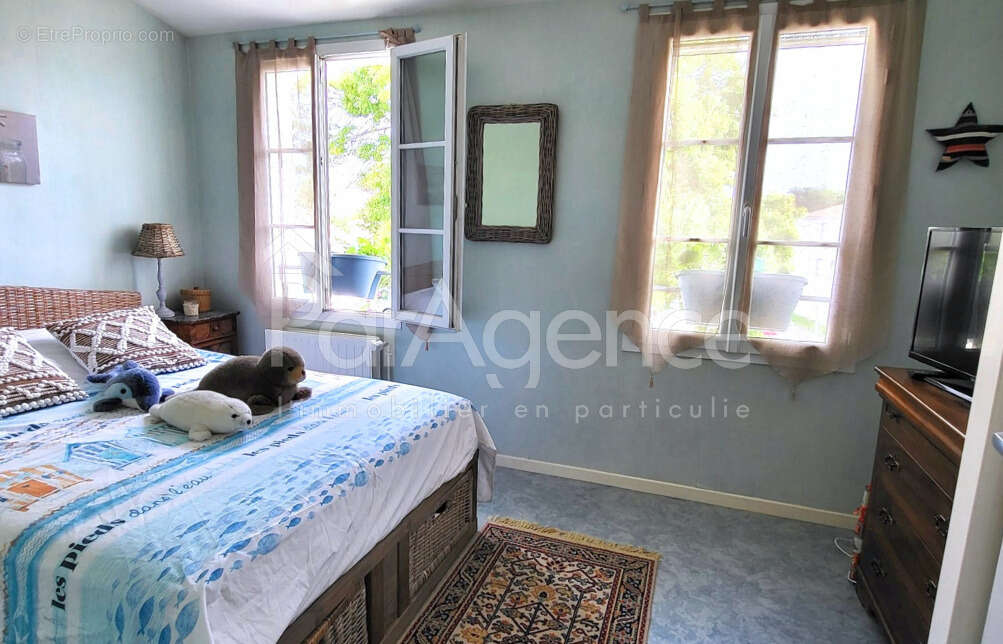 Maison à VAUX-SUR-MER