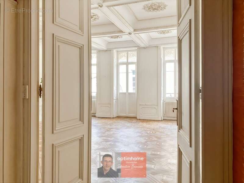 Appartement à LONS-LE-SAUNIER