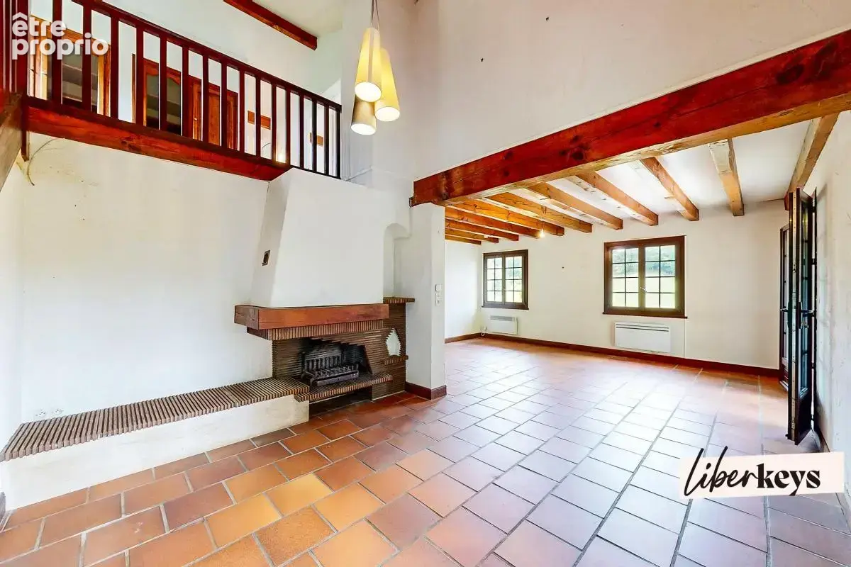 Maison T5 141 m² avec jardin et garage - photo 4