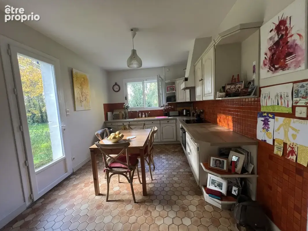 Maison avec un grand terrain - photo 5