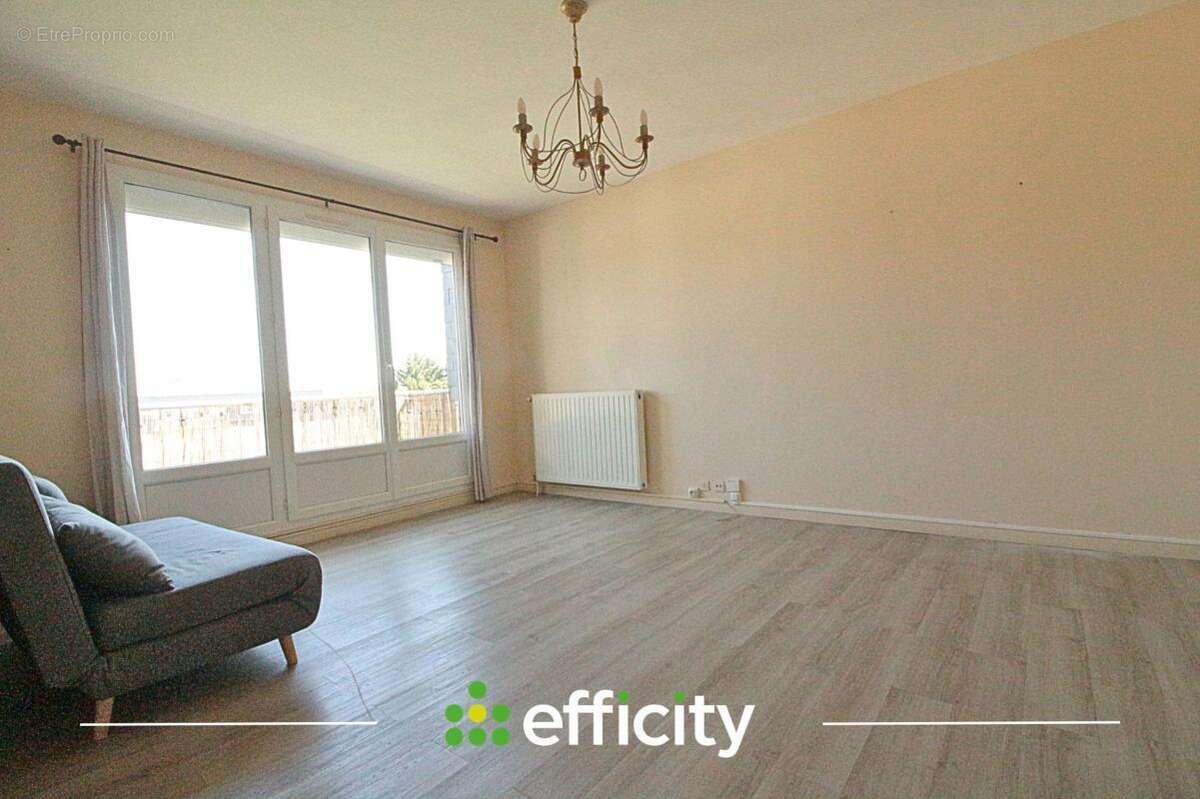 Appartement à HEROUVILLE-SAINT-CLAIR