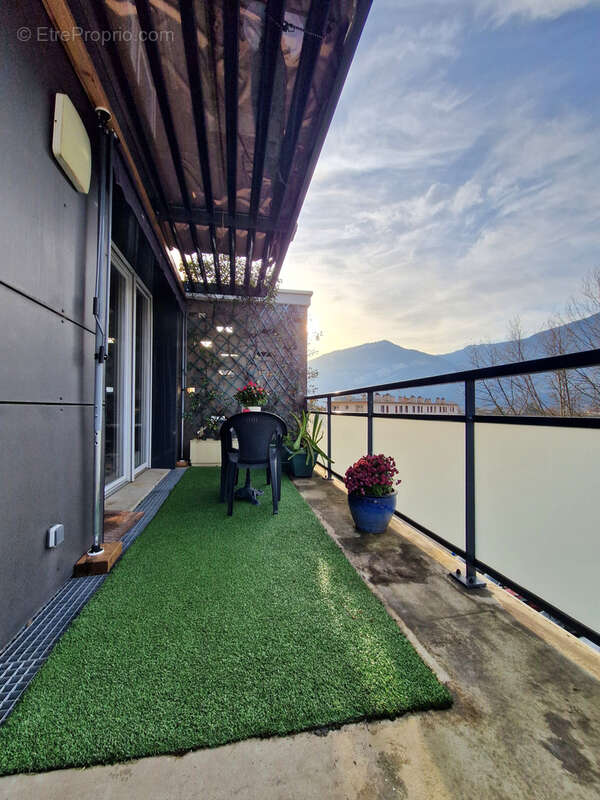 Appartement à SAINT-EGREVE