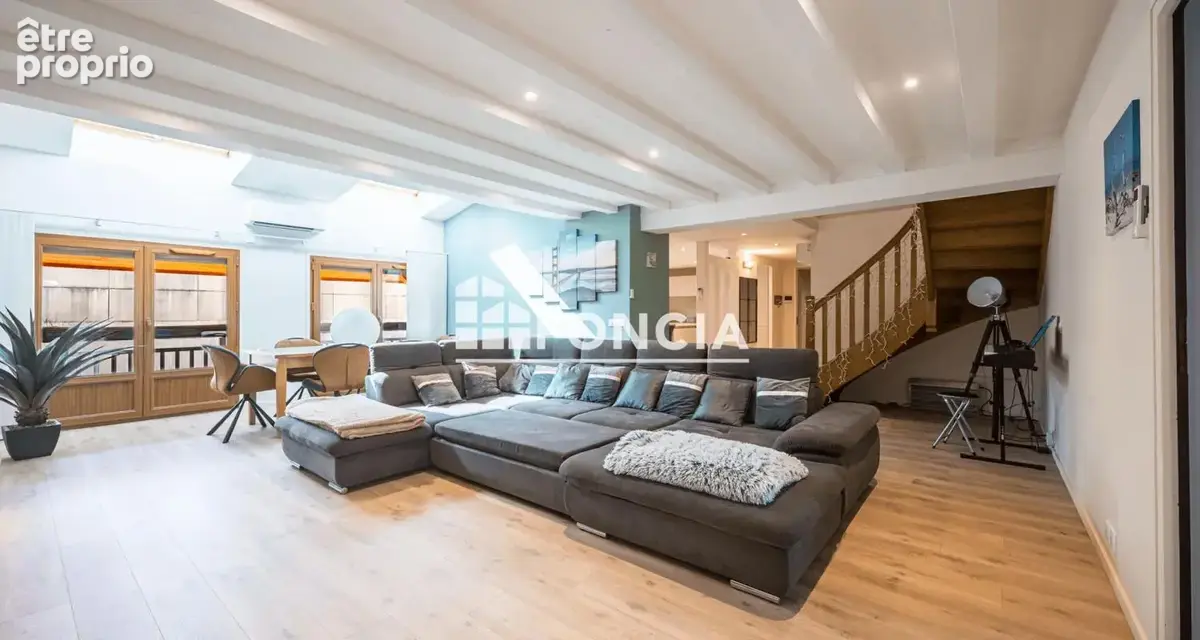 Magnifique appartement T4 duplex + espace indépendant de 58 m², parking privatif & cave - photo 3