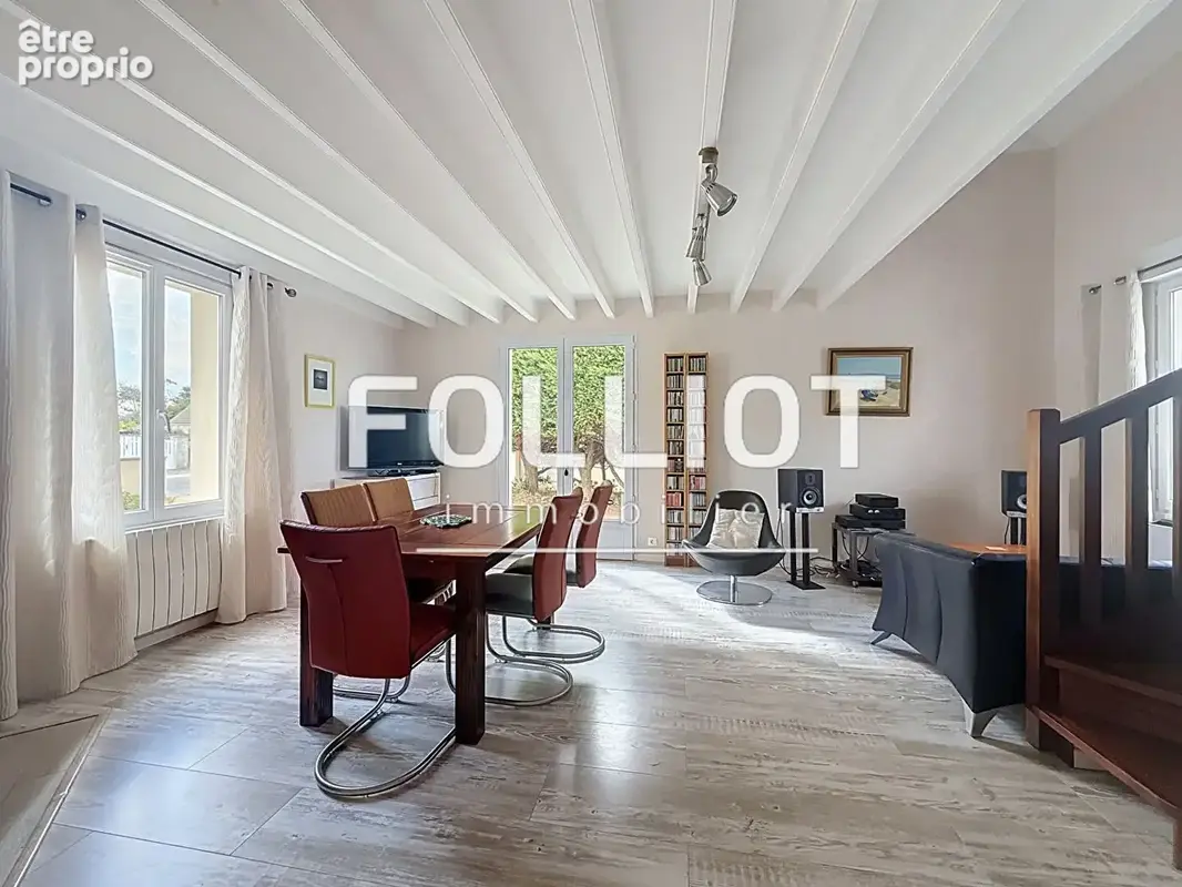 A Vendre Maison avec autonomie de plain pied à Lindberg plage face aux dunes. - photo 4