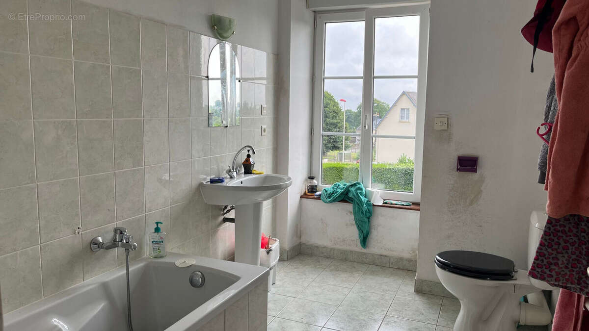 Maison 104 m² à Ger  - photo 8