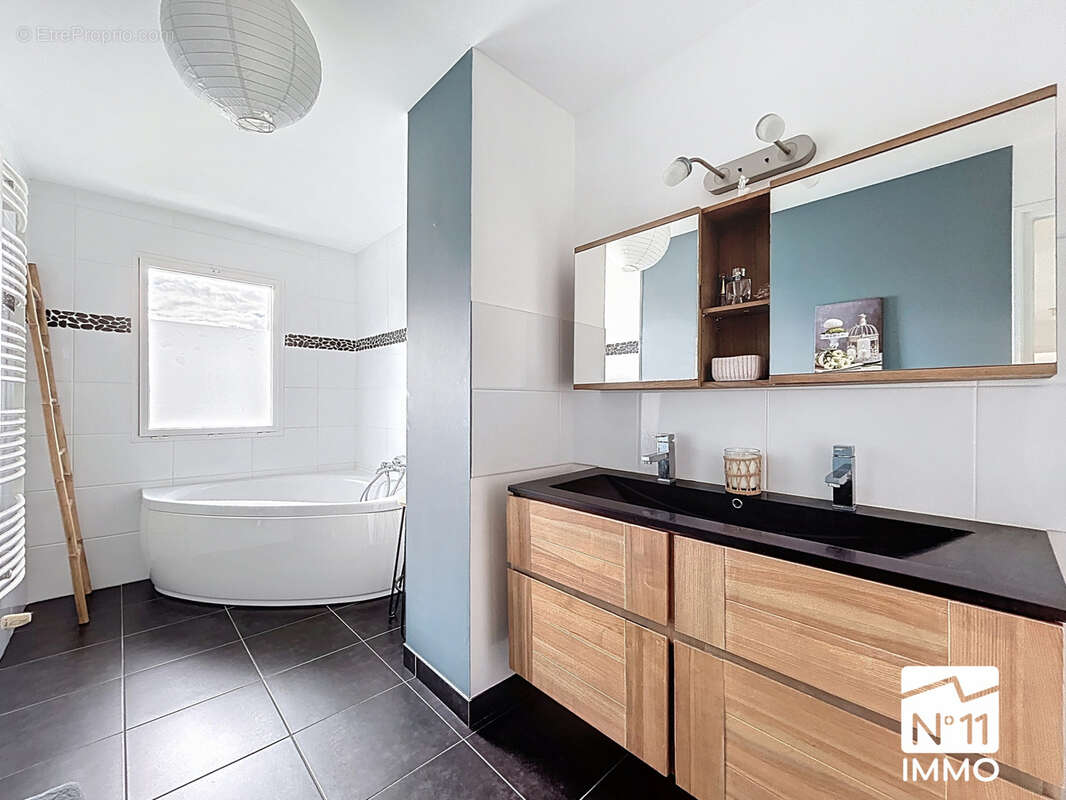 Maison à INZINZAC-LOCHRIST