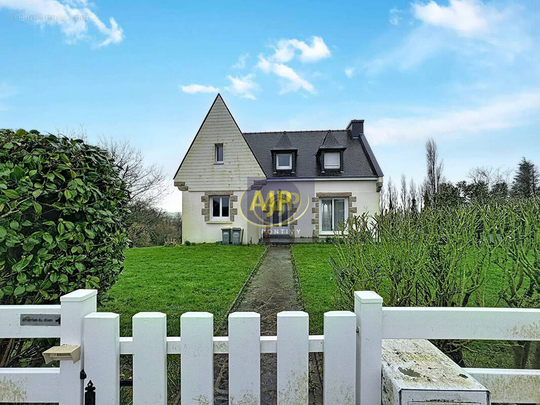 Maison à SAINT-GILLES-VIEUX-MARCHE