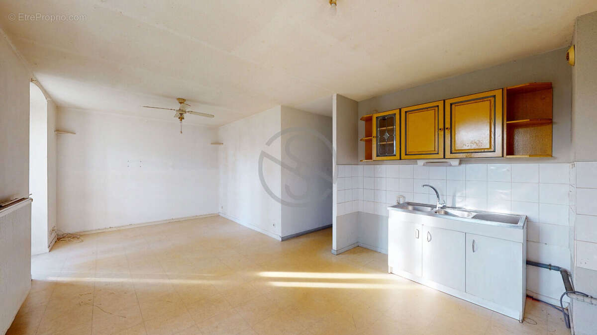 Appartement La Cote Saint Andre 3 pièces de 54 m2 - photo 6