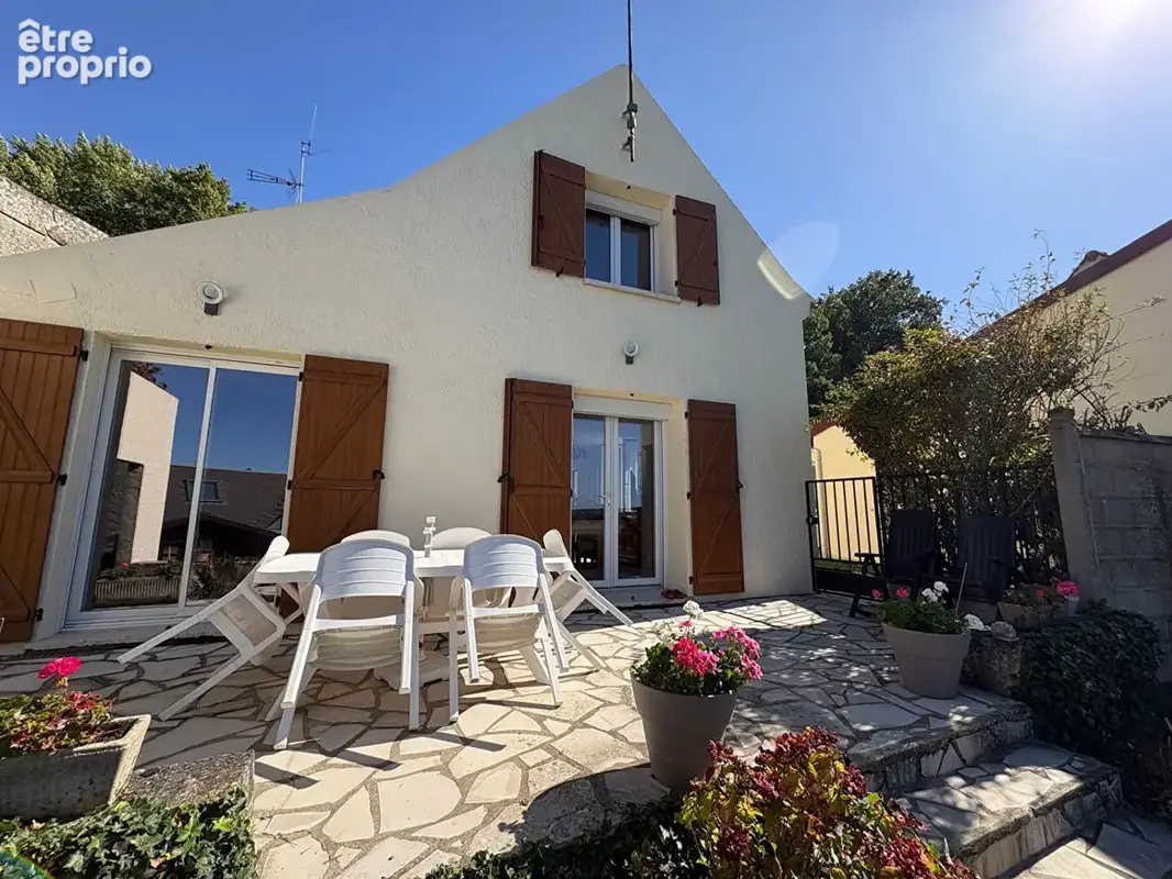 Maison à AMBLAINVILLE