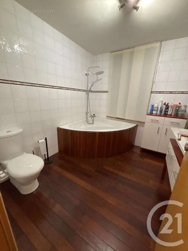 Maison à SAINT-QUENTIN