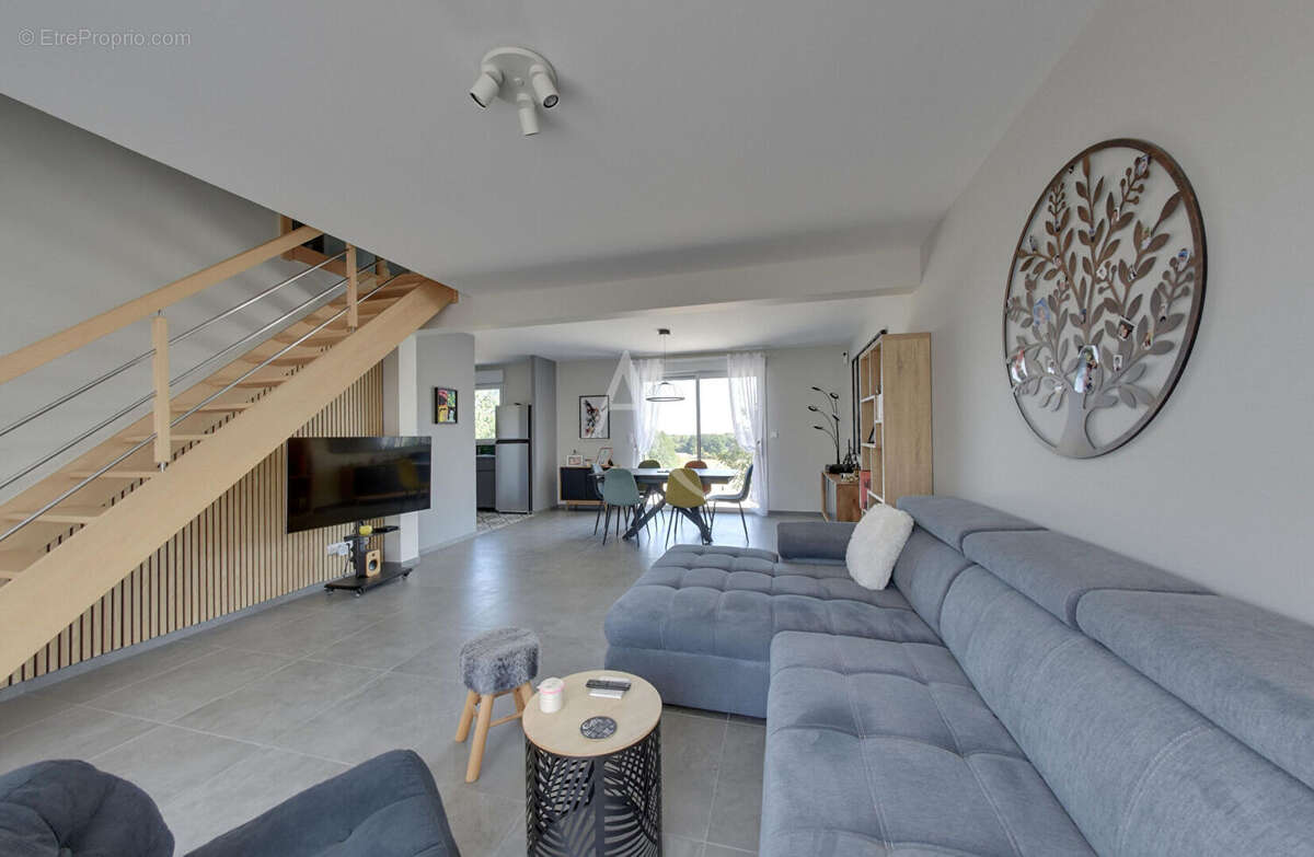 Maison  5 pièce(s) 100 m2 - photo 4