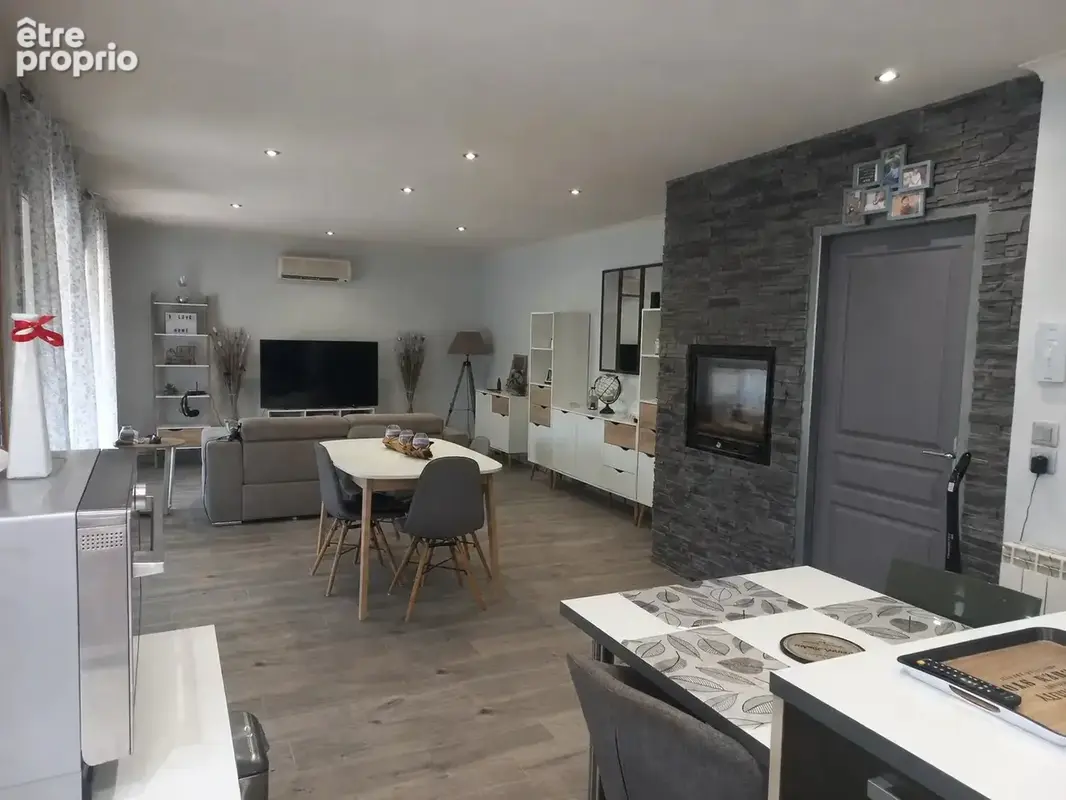 Maison 104 M² à Uchaud - 308750 € FAI - photo 1