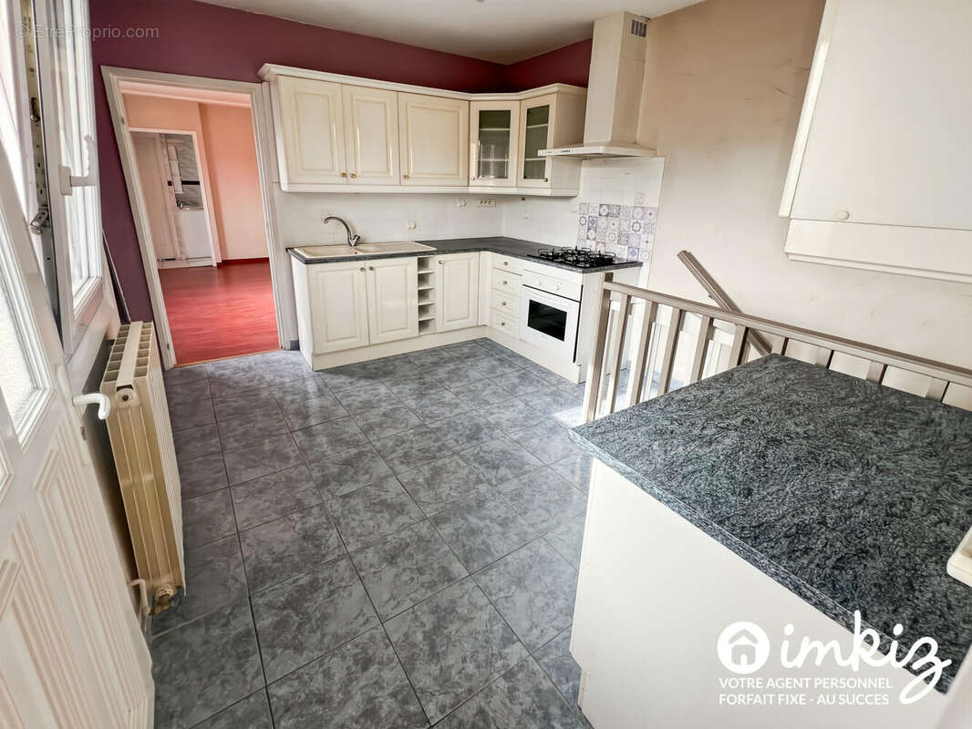 Appartement à LE BLANC-MESNIL