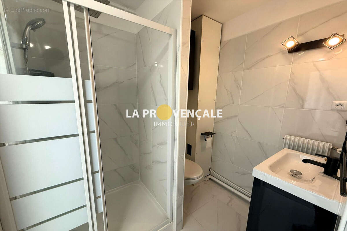 Appartement à MARSEILLE-11E