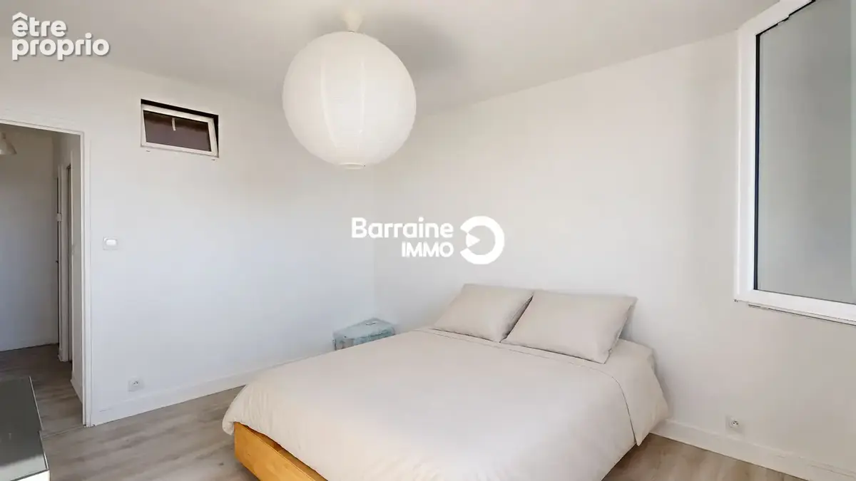 BARRAINE IMMO A VENDRE : Appartement T2 - Saint-Pierre - Dernier étage avec balcon et parking - photo 11