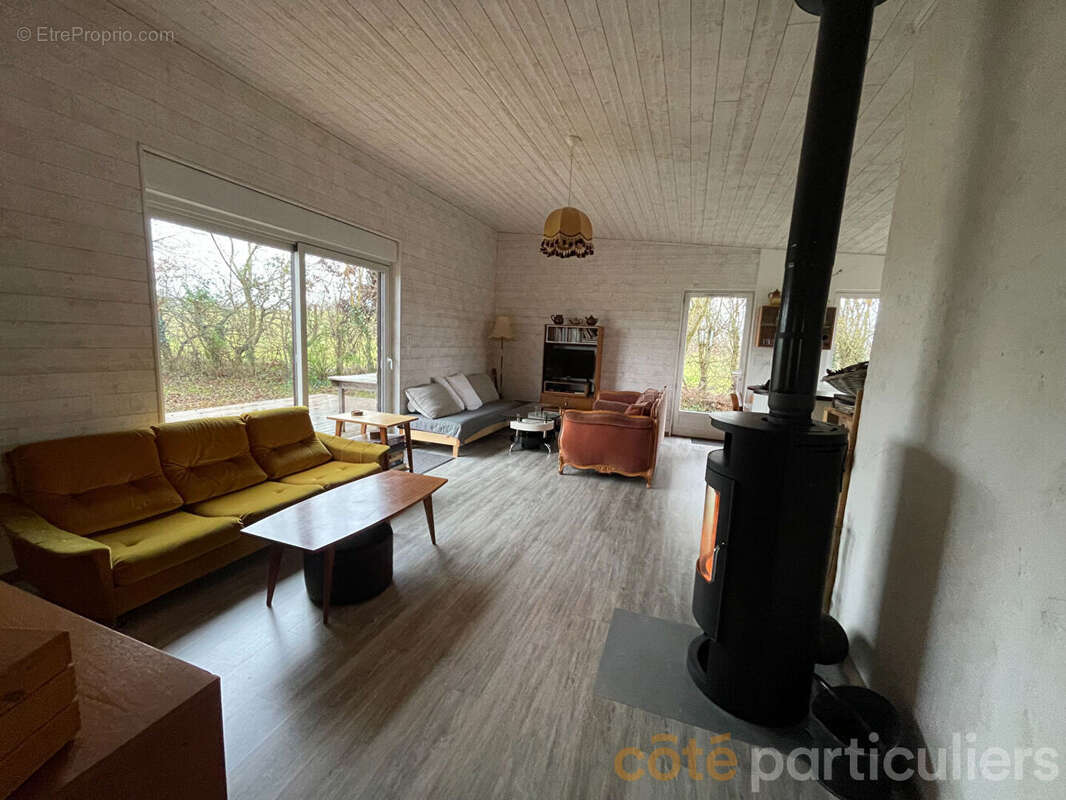 Maison à SAINT-SYMPHORIEN