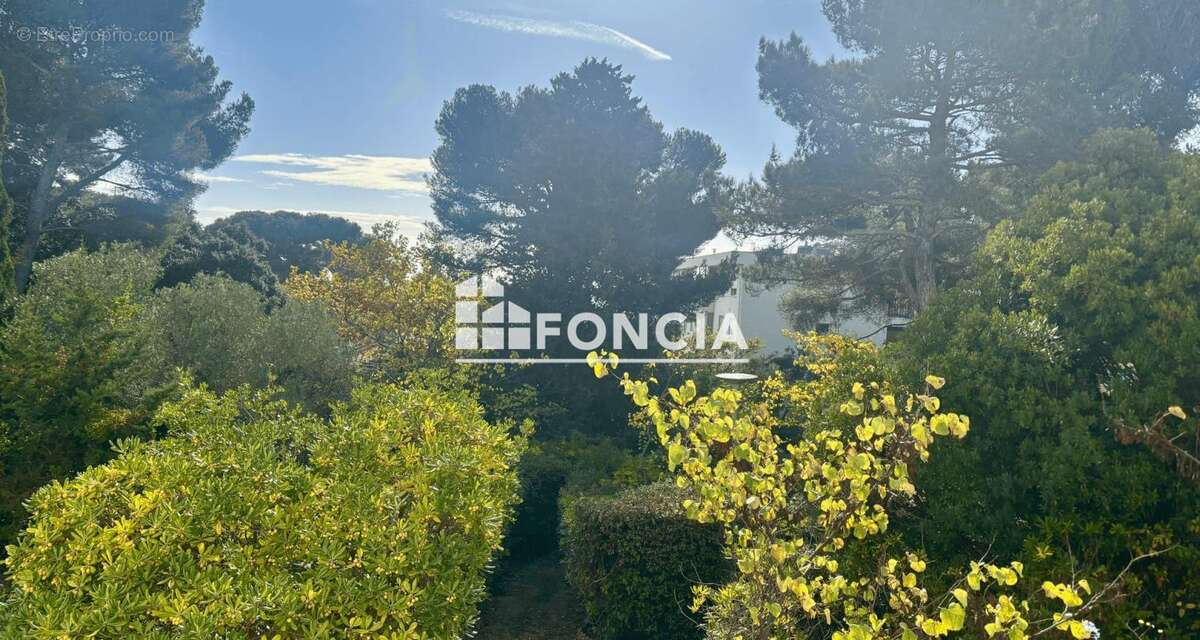 Appartement à SAUSSET-LES-PINS