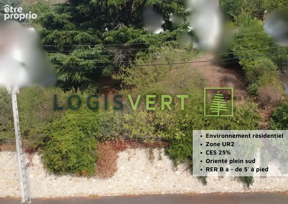 Photo Terrain à Palaiseau au prix de 220 000€