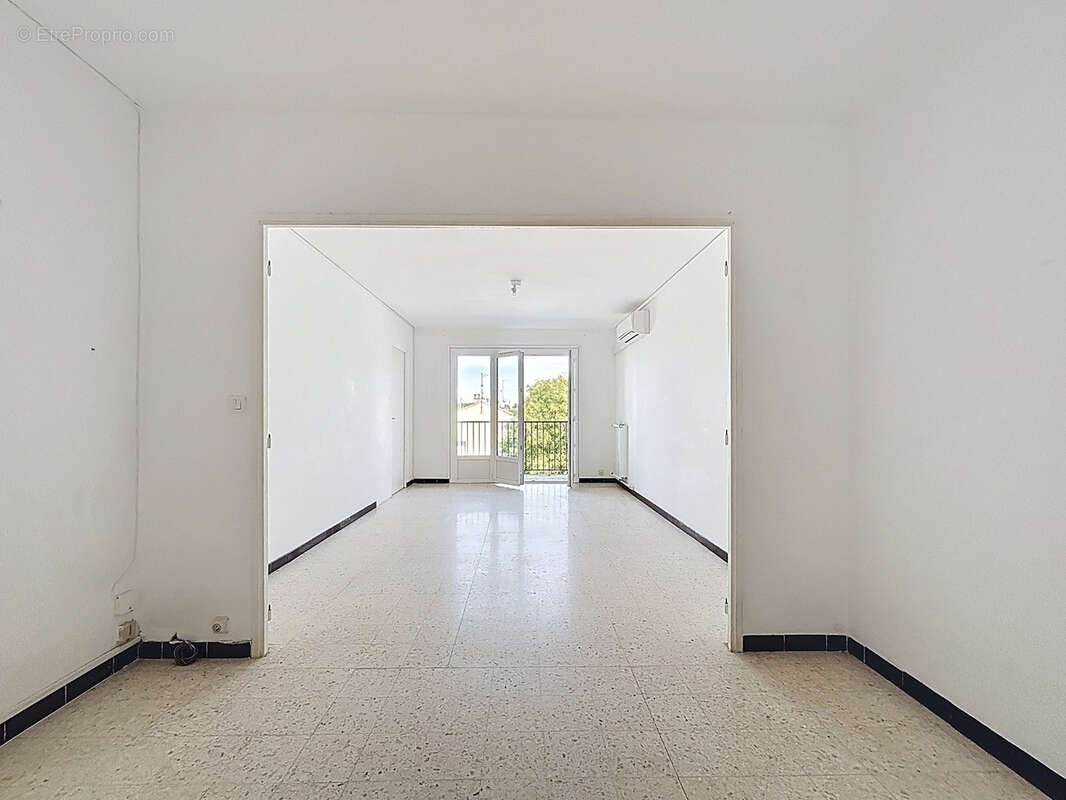 Appartement à NIMES