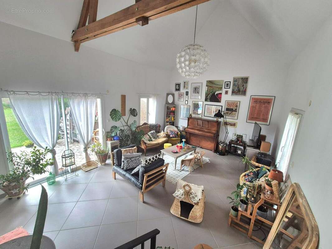 Photo 2 - Maison à VERT