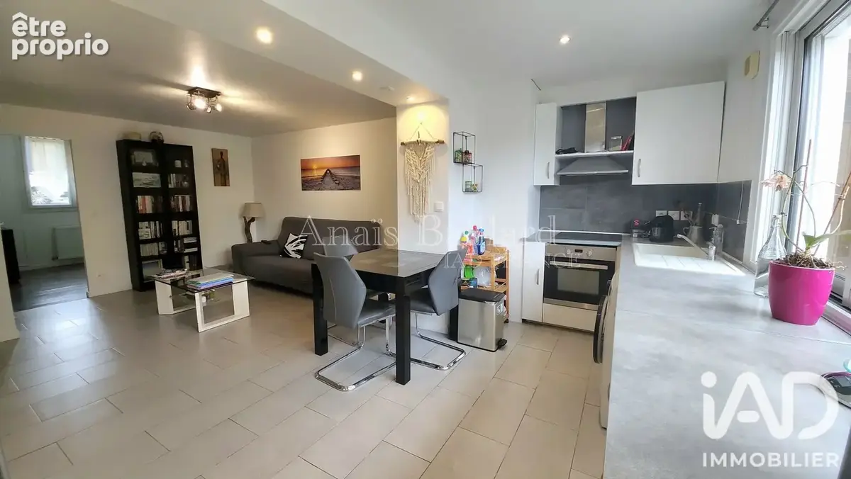 Photo 1 - Appartement à CORBEIL-ESSONNES
