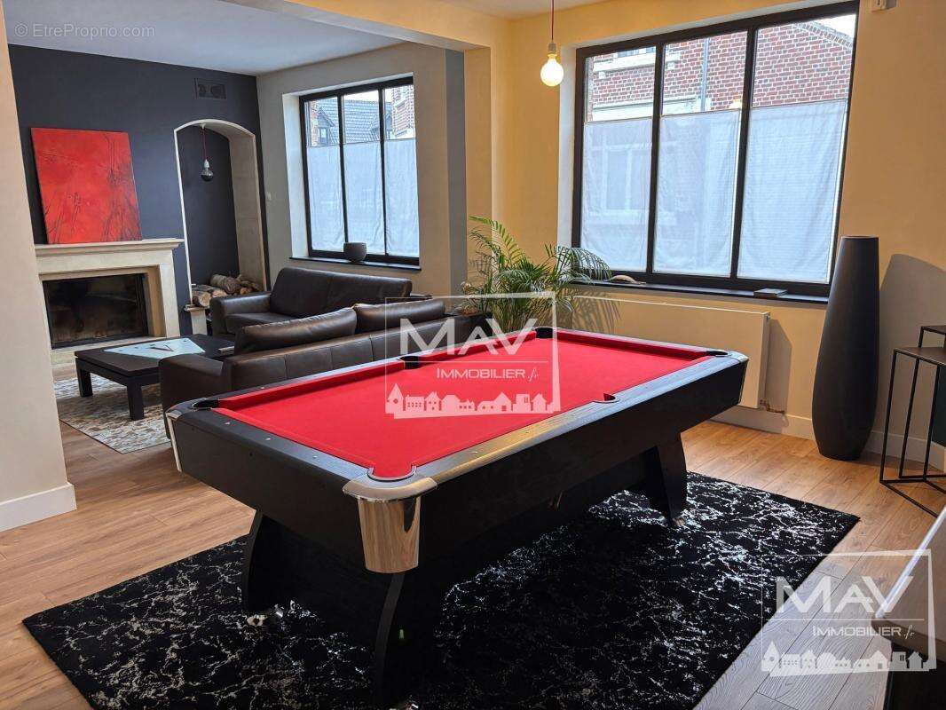 Maison à ENNETIERES-EN-WEPPES