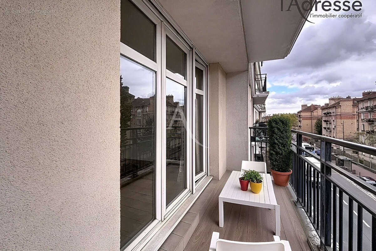 Appartement à SURESNES