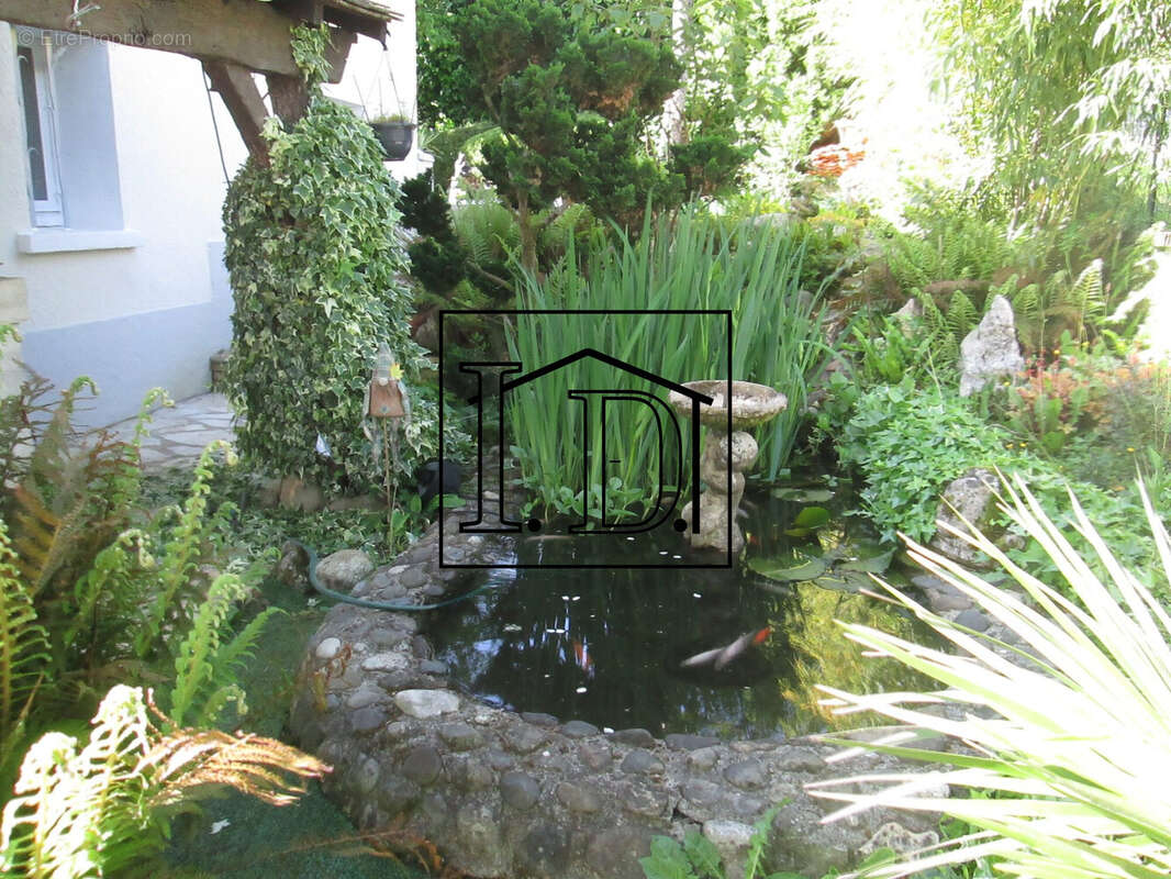 Maison à COULOUNIEIX-CHAMIERS