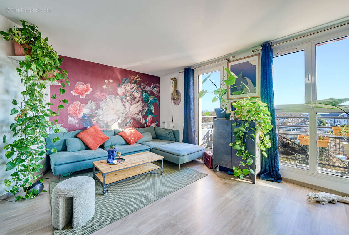 Appartement à LE PLESSIS-ROBINSON