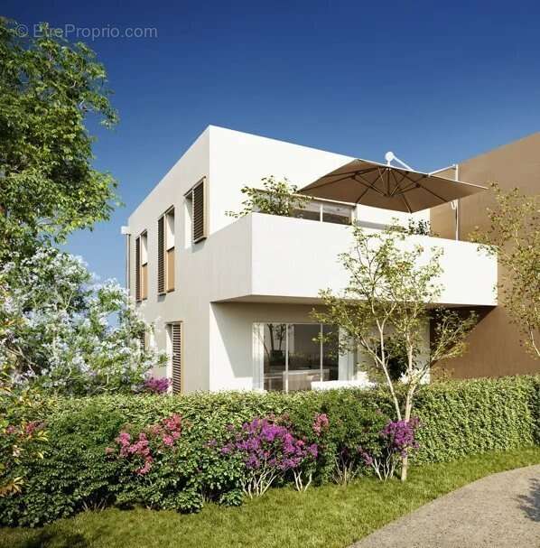 Appartement à SANARY-SUR-MER