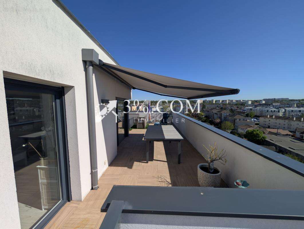 Appartement à POISSY